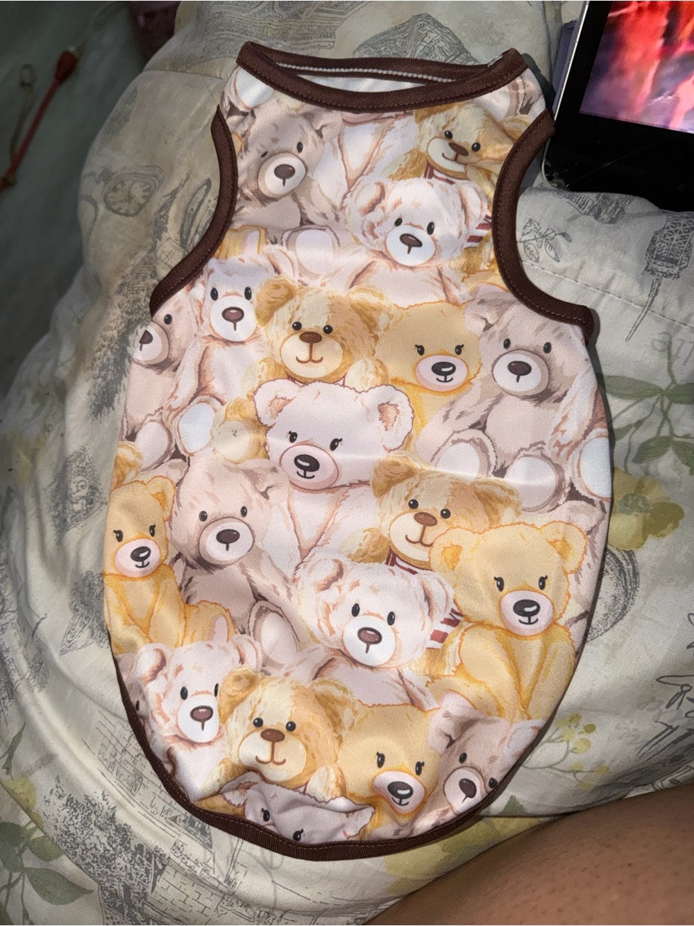 SHEIN Brown Trim Teddy Bear Print Dog Tank - Picture 2 of 2